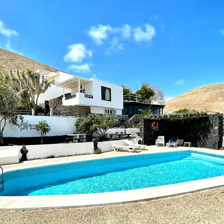 Bonito Apartamento C Con Estupenda Vista A Oceano Y Piscina, En Lanzarote * Uga