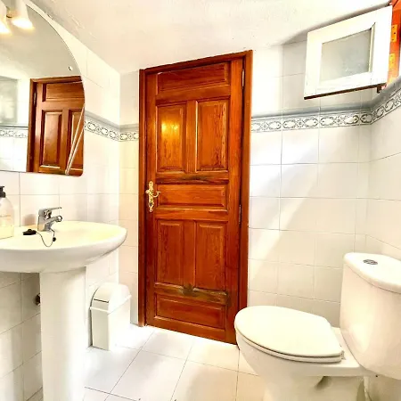Bonito Apartamento C Con Estupenda Vista A Oceano Y Piscina, En Lanzarote Apartamento Uga
