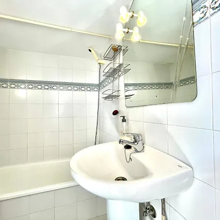 Bonito Apartamento C Con Estupenda Vista A Oceano Y Piscina, En Lanzarote